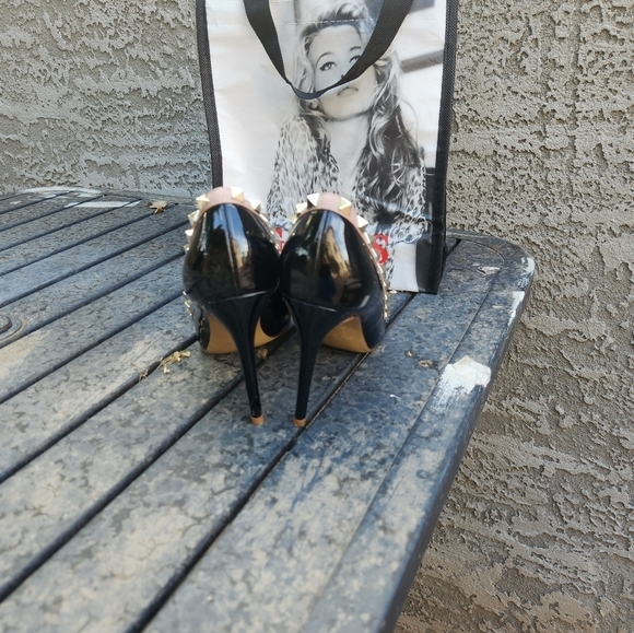 Kaitlyn Pan studded heels - Picture 4 of 7